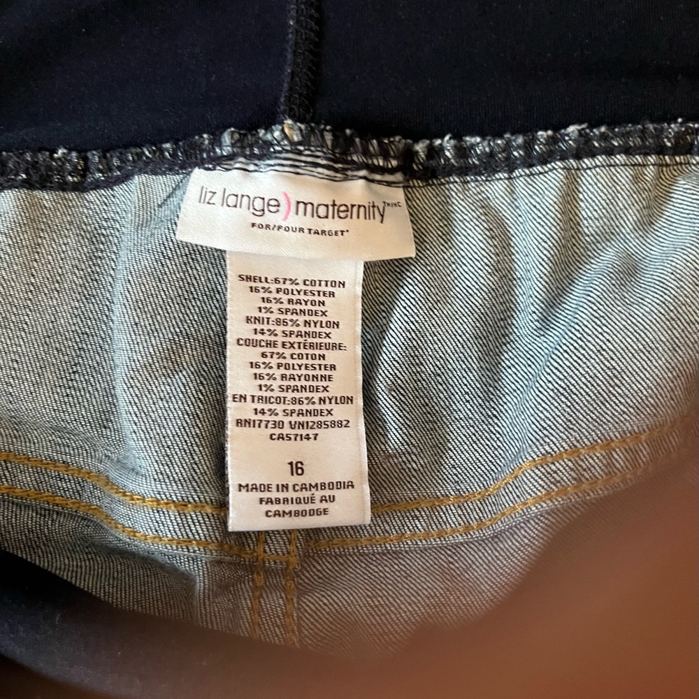 Liz Lange maternity jeans/ size 16 - Picture 6 of 8
